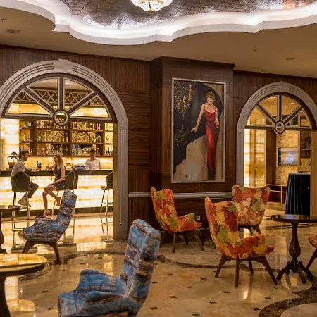 Oz Hotels Sui